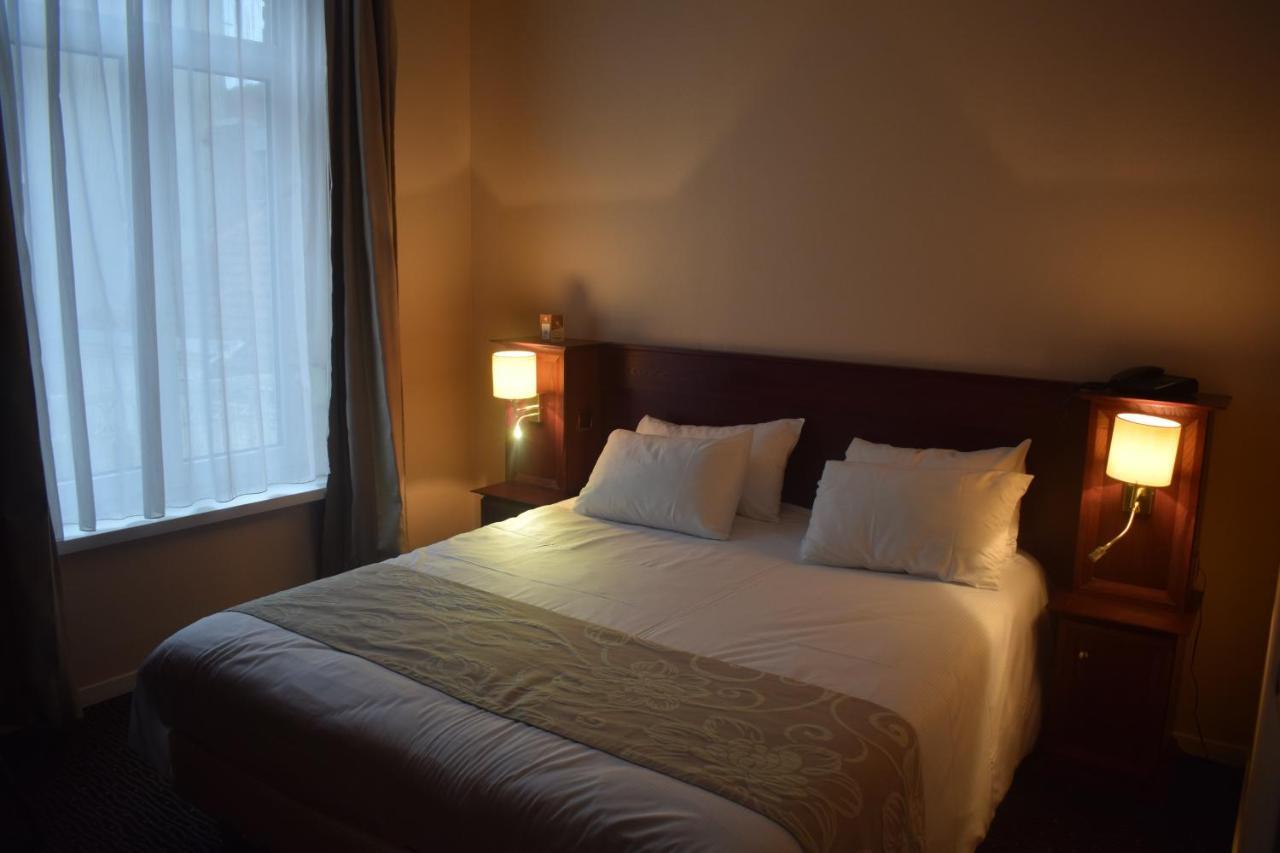 Metropol 3*